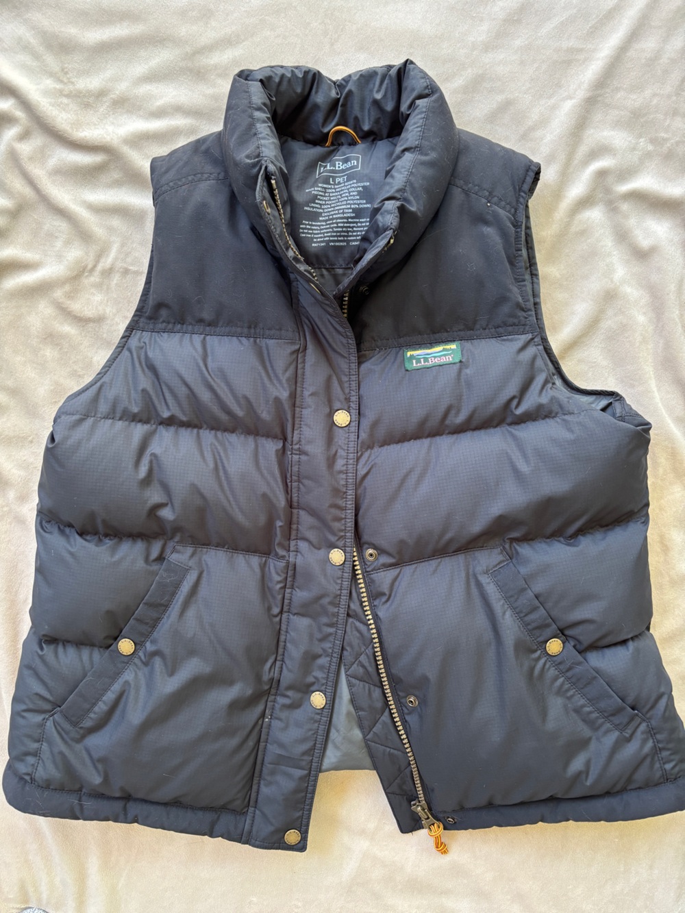 L.L. Bean Women's Mountain Classic Down Puffer Vest